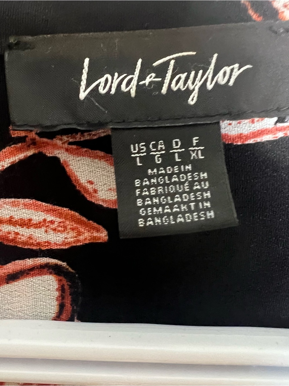 Lord & Taylor Floral Button Down Shirt Long Sleeve Black Pink size -L - Picture 2 of 5